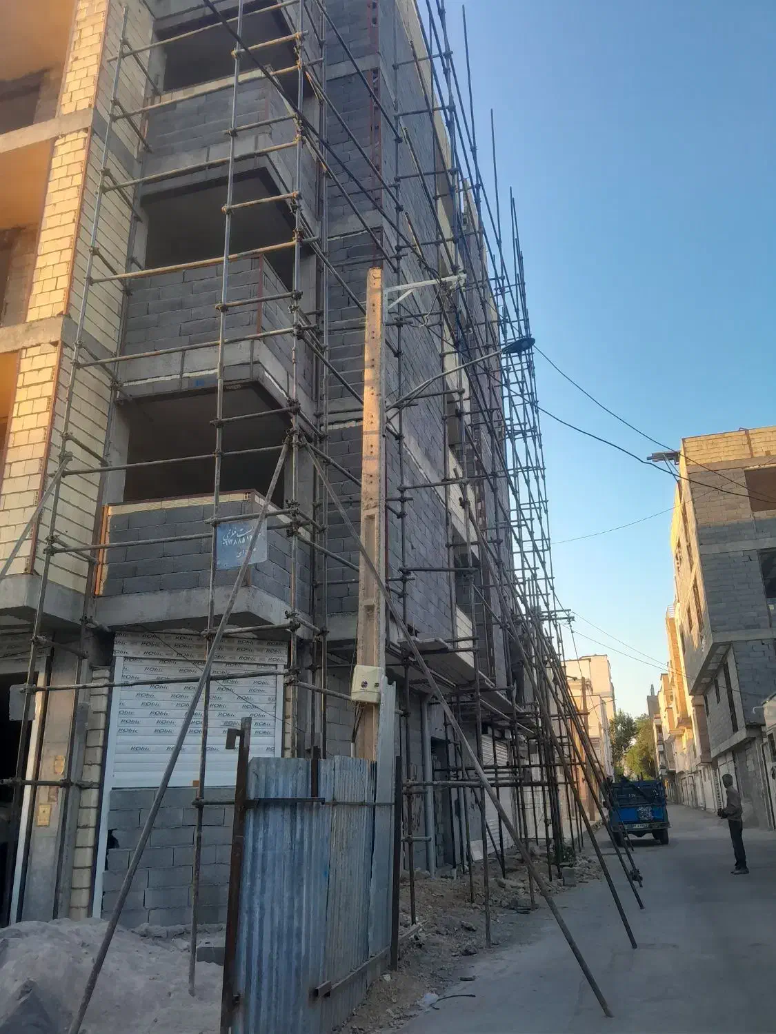 داربست فلزی مردانی عمارت|خدمات پیشه و مهارت|شهرکرد, |دیوار