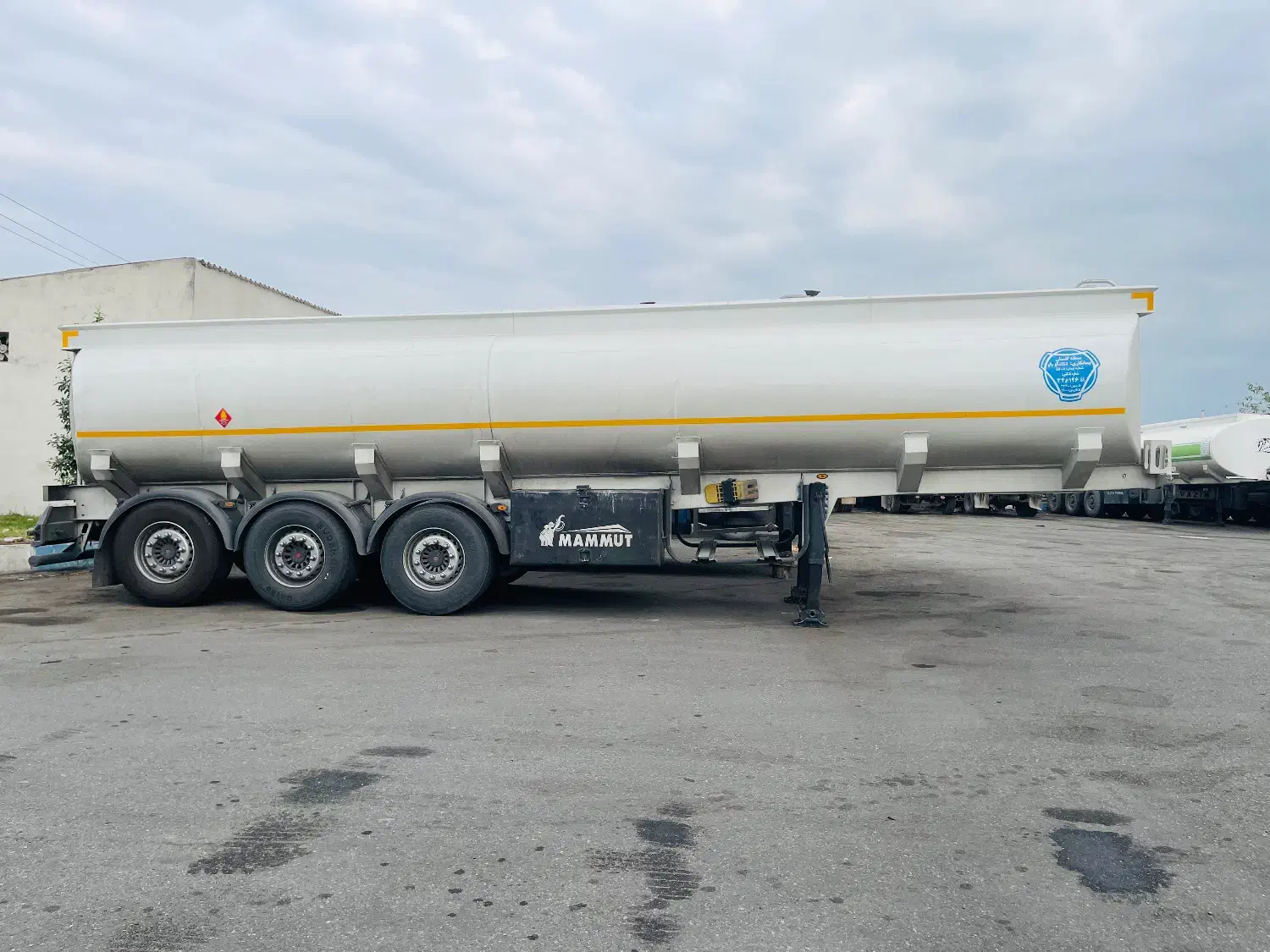 تانکر ماموت سه محور مدل ۹۳|قطعات یدکی و لوازم جانبی|چهاردانگه (تهران), |دیوار