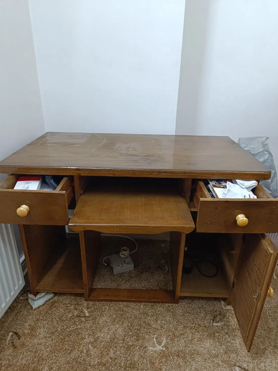 میز کامپیوتر بسیار محکم با چوب راش دارای۳کشو|میز تحریر و کامپیوتر|جویبار, |دیوار