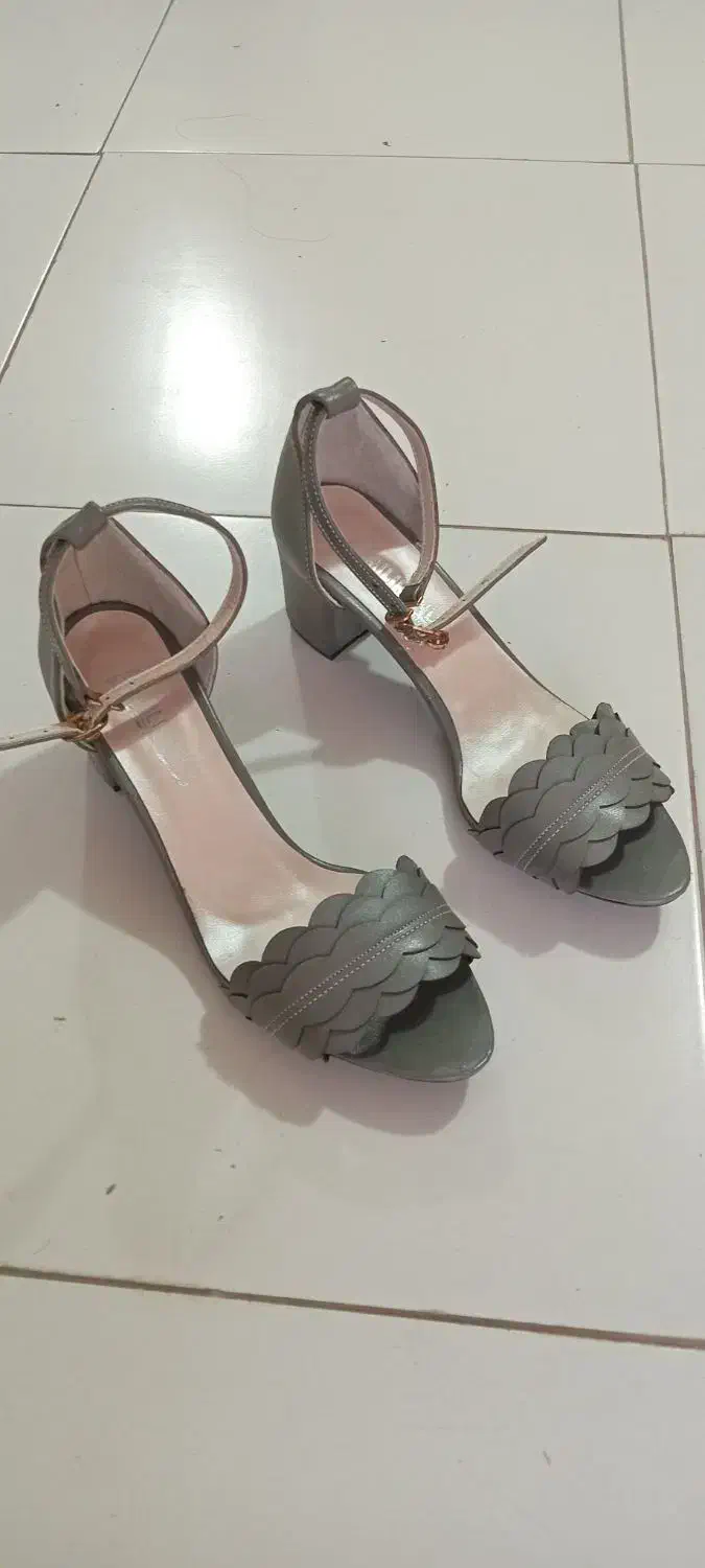 فروش کفش ب نرخ فاکتور|کیف، کفش، کمربند|کوهدشت, |دیوار