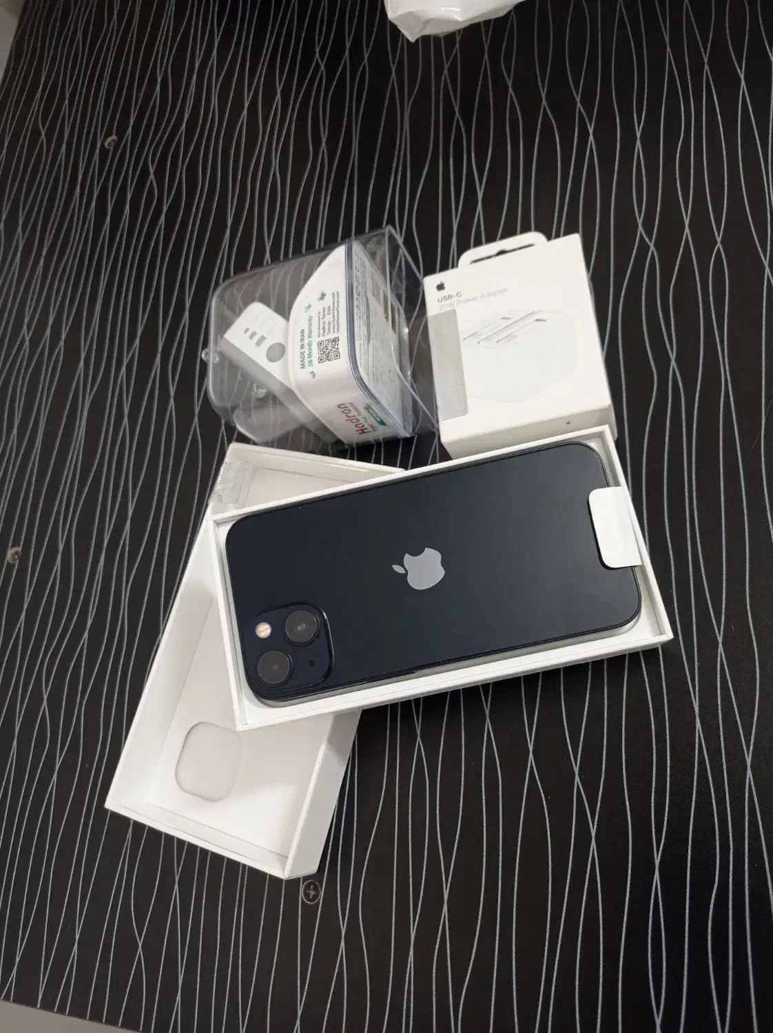 اپل iPhone 13 با حافظهٔ ۱۲۸ گیگابایت|موبایل|اردبیل, |دیوار