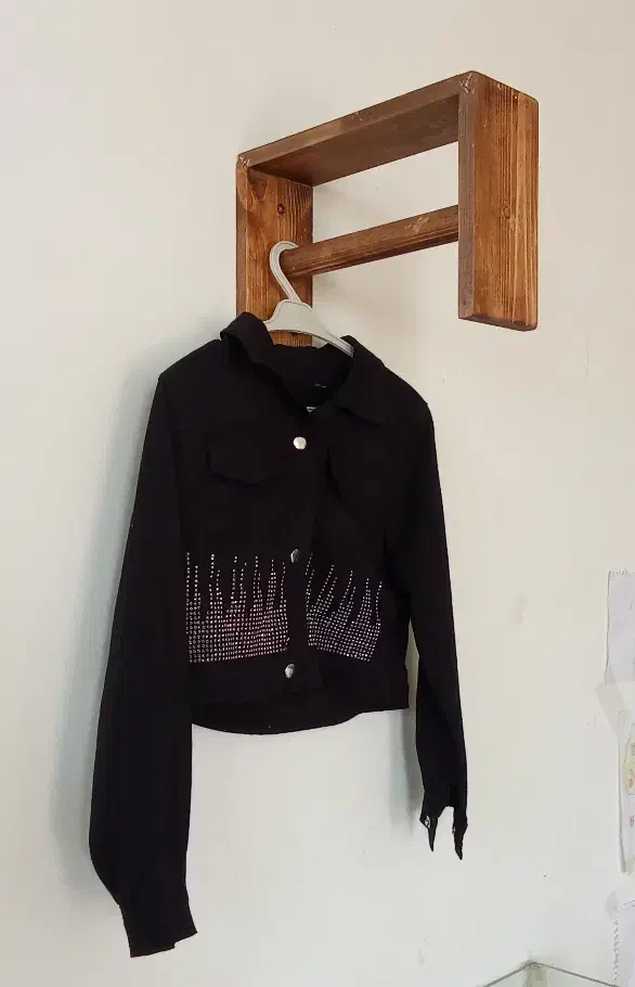 جا لباسی|بندرخت و رختآویز|مشهد, کوی دروی|دیوار