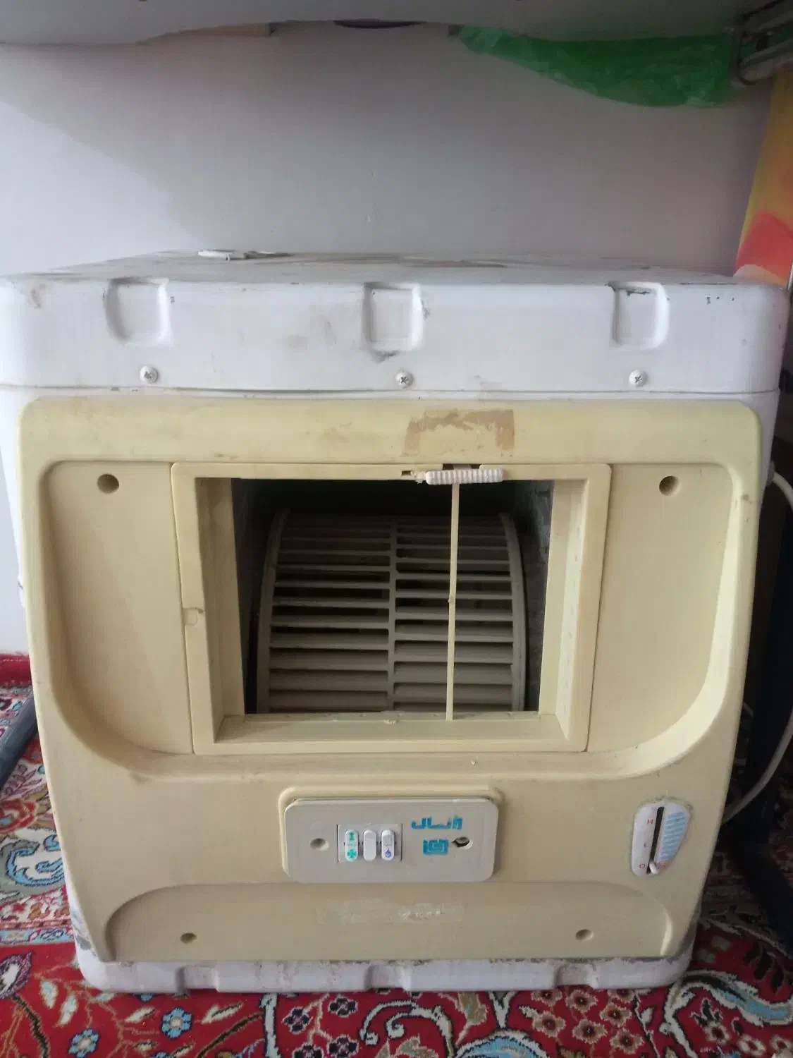 کولر آبی کوچک|کولر آبی|ایلام, |دیوار