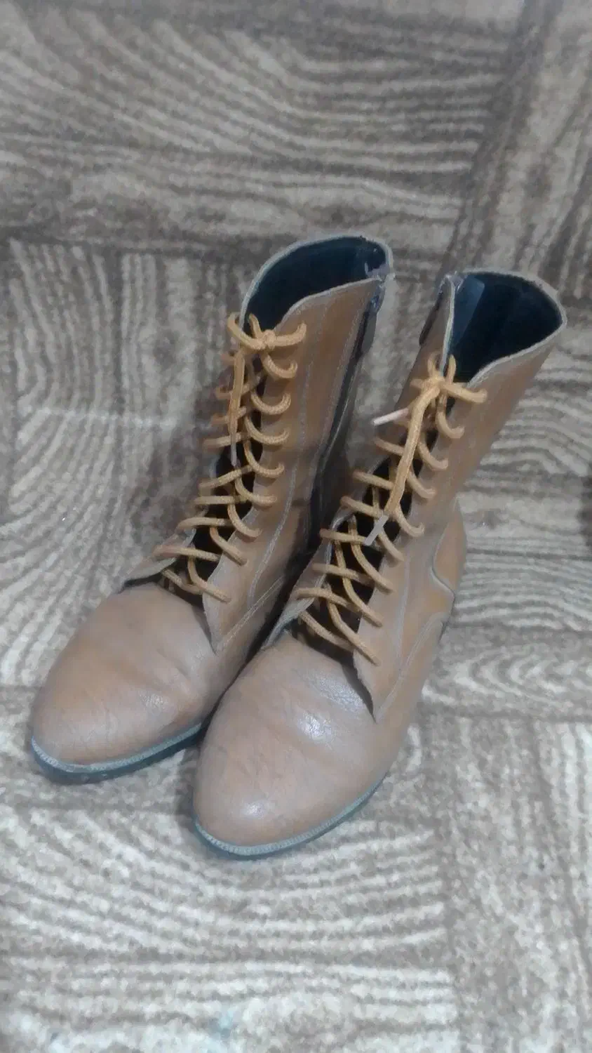 بوت زنانه|کیف، کفش، کمربند|نهاوند, |دیوار