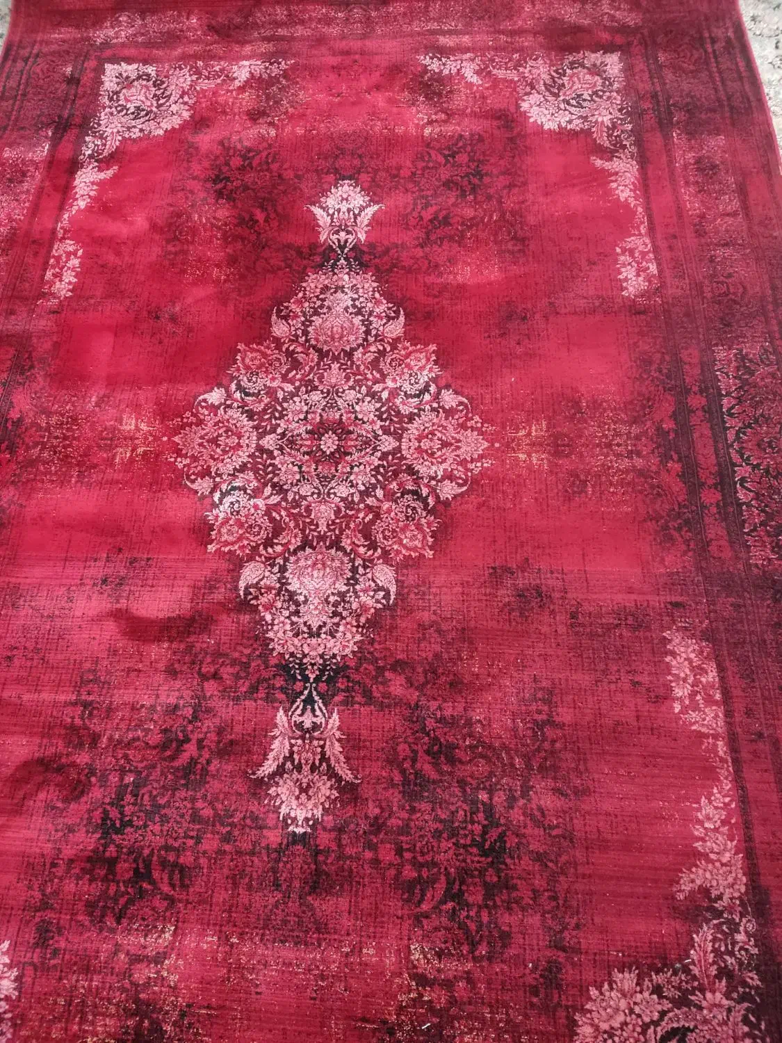 فرش۶ متری ۱۰۰۰ شانه طرح بلوچ قرمز استوک( تک و جفت)|فرش|اصفهان, برزان|دیوار