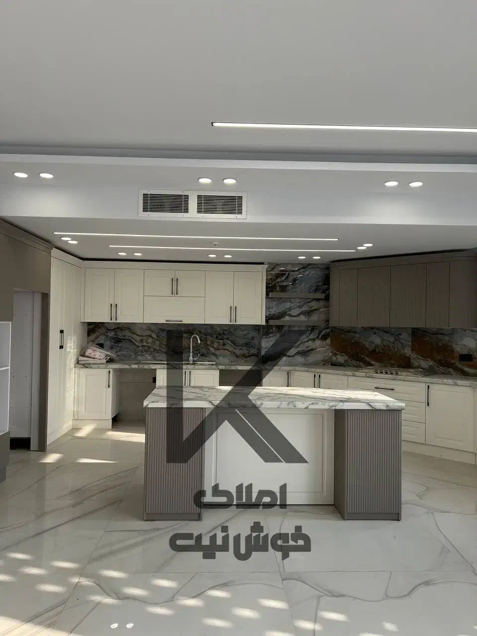 ۱۳۵متر/نوساز کلیدنخورده/روبه آفتاب