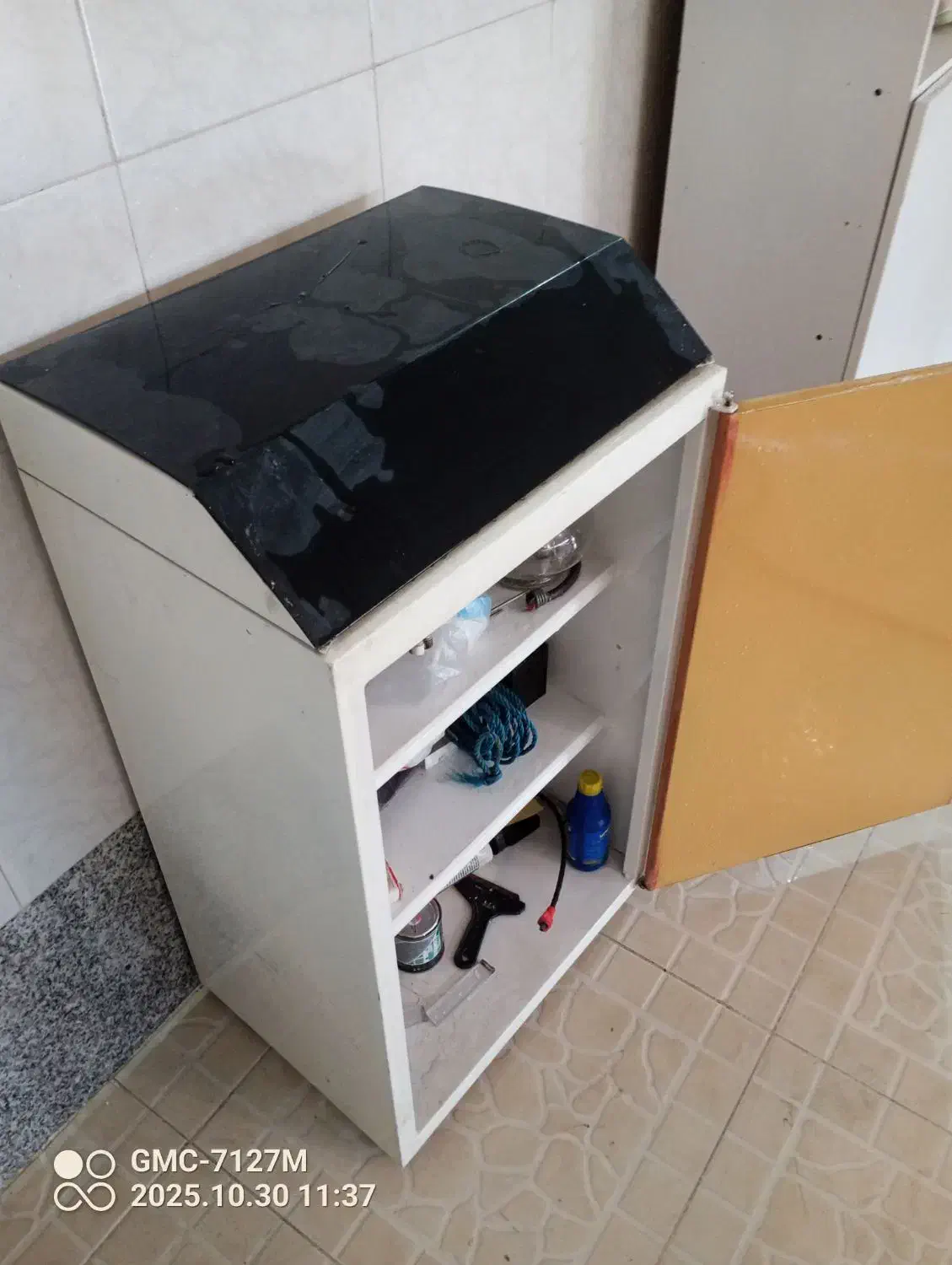 جاکفشی|جاکفشی، کمد، دراور|لنجان, |دیوار