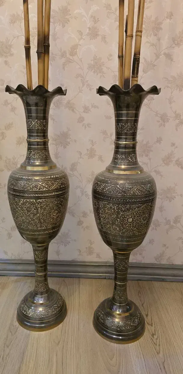 گلدان خاص|صنایع دستی و سایر لوازم تزئینی|تهران, نظامی گنجوی (توانیر)|دیوار