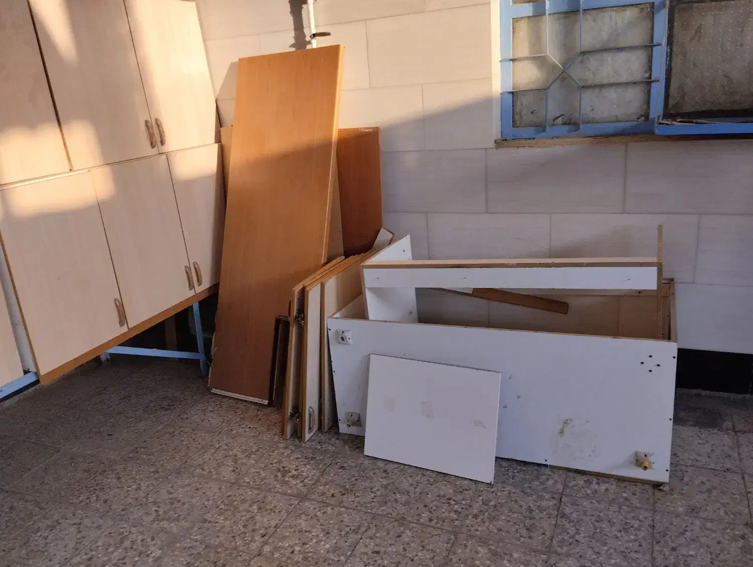 کابینت ام دی اف اصل|مصالح و تجهیزات ساختمان|باوی, |دیوار