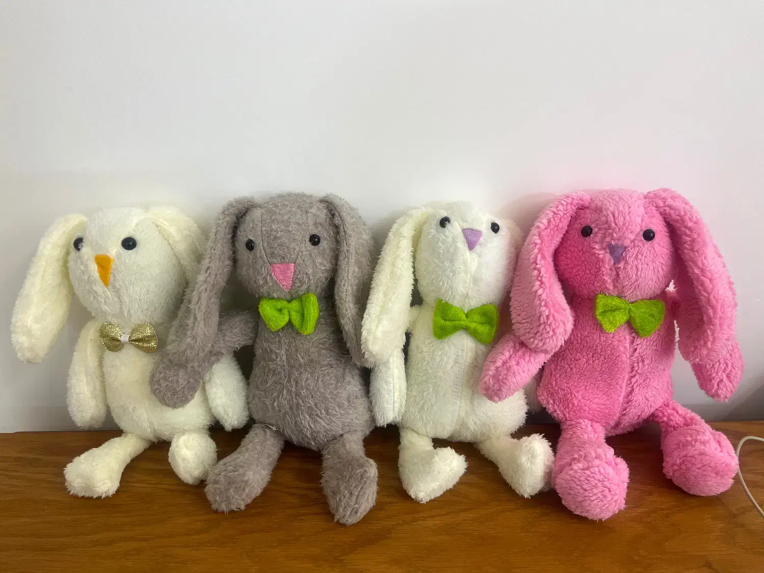 عروسک|اسباب‌‌بازی|قم, قم نو|دیوار