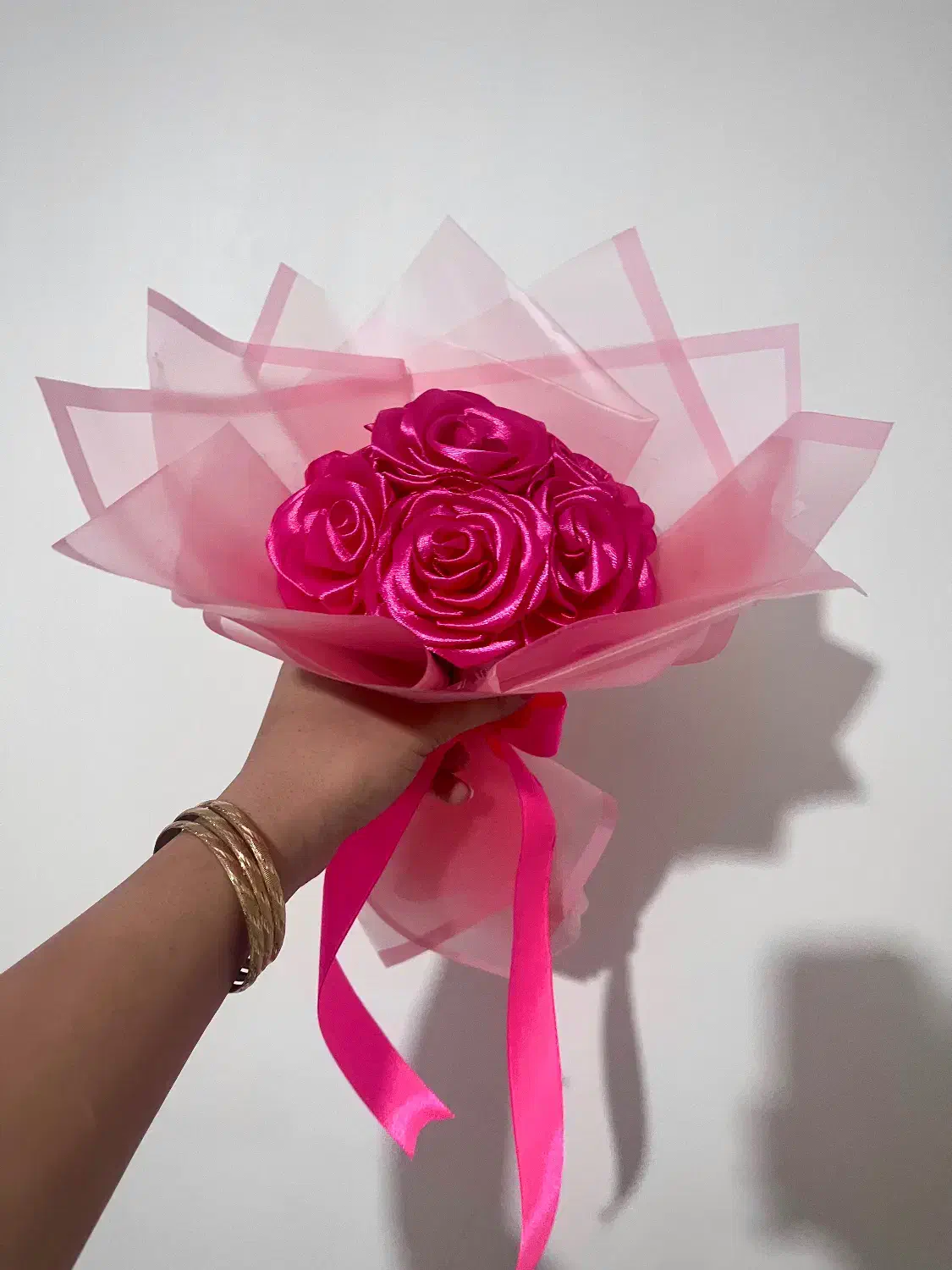 گل روبانی زیبا|گل مصنوعی|بروجرد, |دیوار