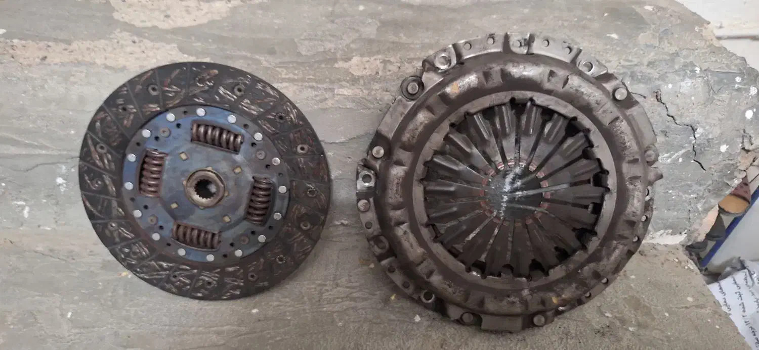 صفحه کلاچ ساینا یا تیبا سایز ۲۱۵|قطعات یدکی و لوازم جانبی|گرگان, |دیوار