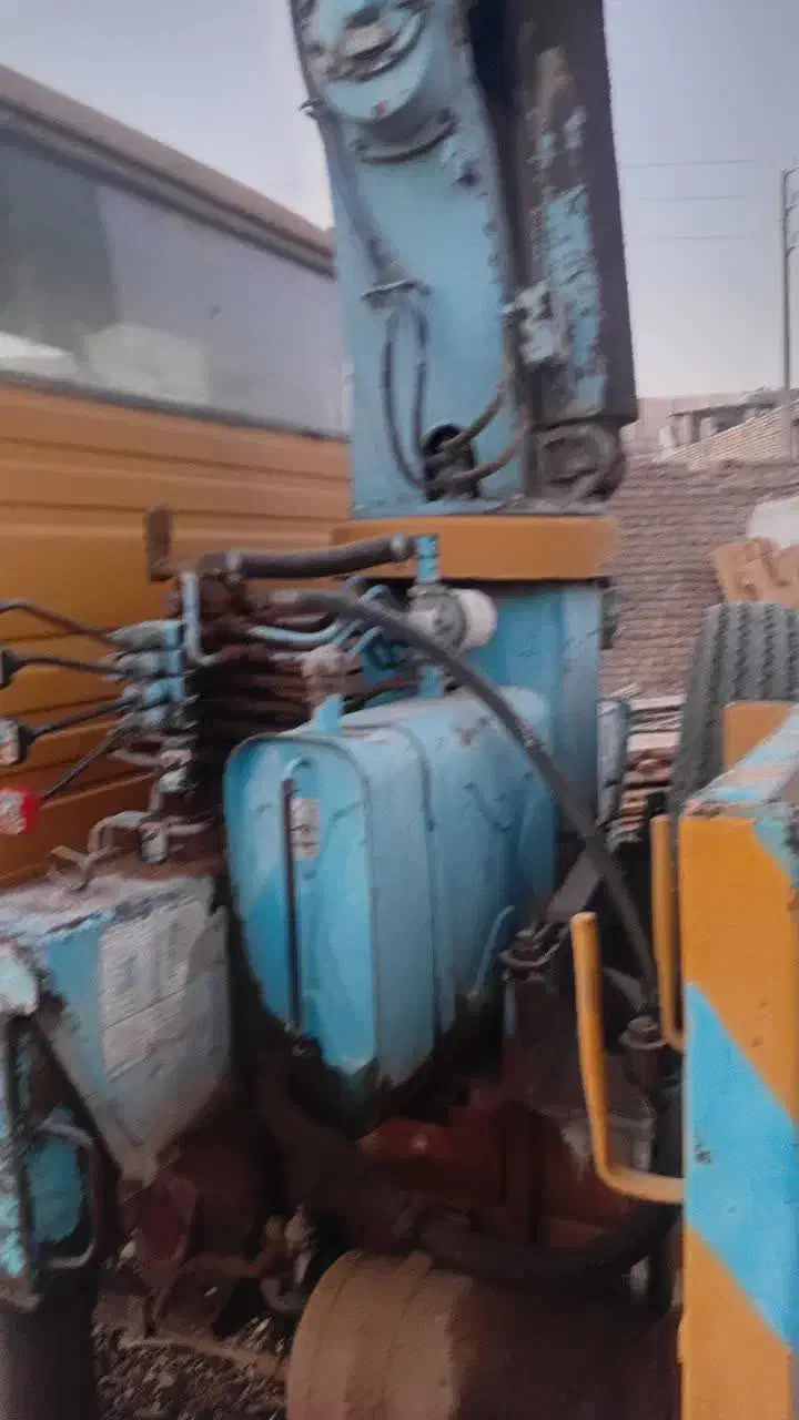 جرثقیل608|خودرو سنگین|قم, ارم|دیوار