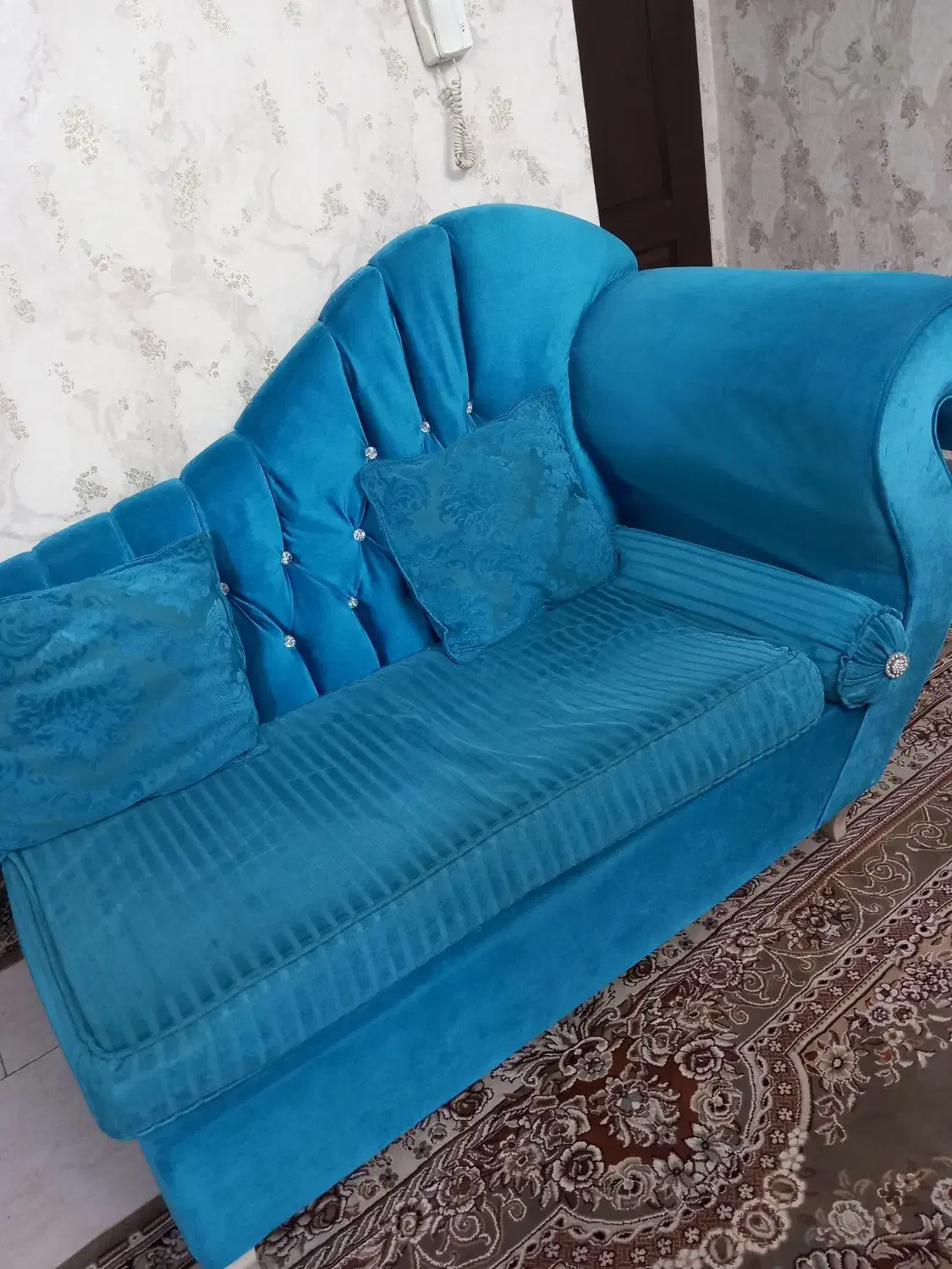 مبلمان ۷نفره|مبلمان خانگی و میز عسلی|قرچک, میرزائی جنوبی|دیوار