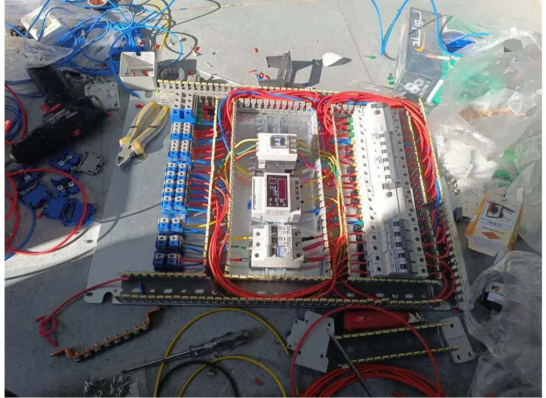 برقکاری ساختمان و تابلوبرق|خدمات پیشه و مهارت|یاسوج, |دیوار