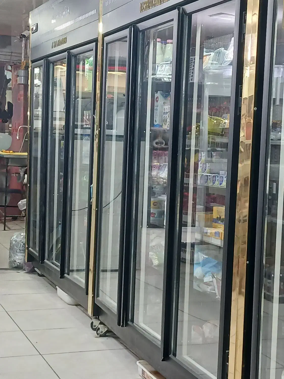 نیازمند شاگرد مغازه|استخدام خدمات فروشگاه و رستوران|آشخانه, |دیوار