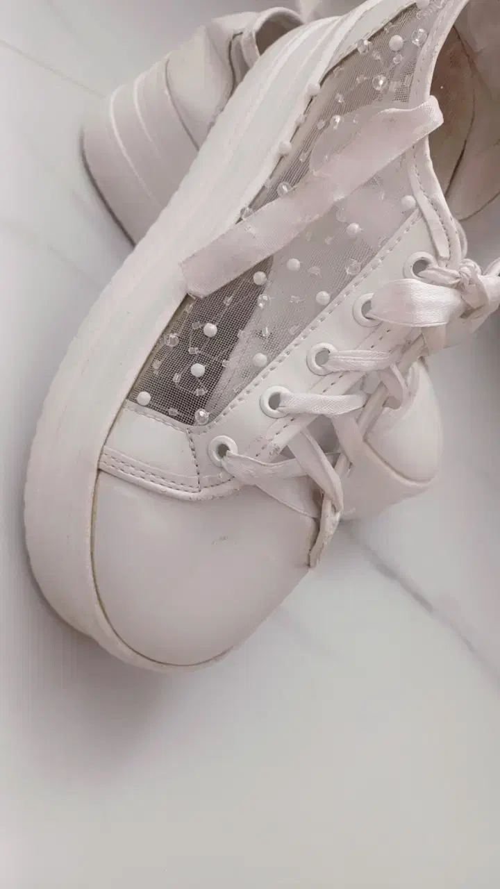 ۱ عدد کفش عروس|کیف، کفش، کمربند|سیرجان, |دیوار