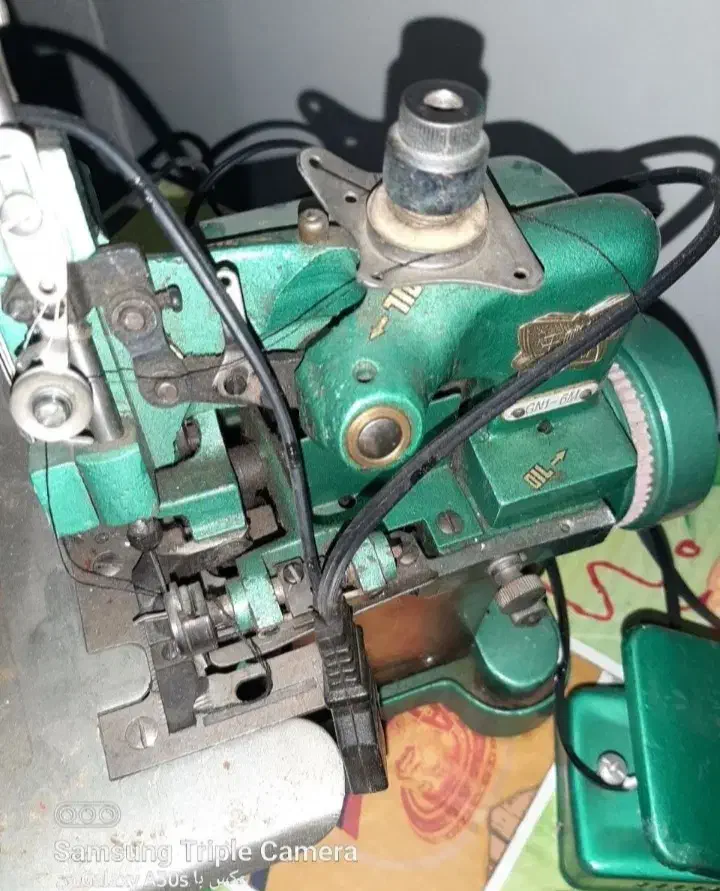 سر دوز خارجی اصل و در حد نو|چرخ خیاطی و ریسندگی|رشت, انصاری|دیوار