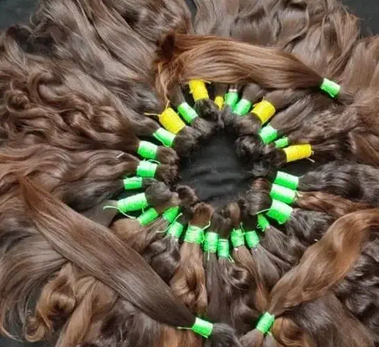 صادر کننده موی بانوان|خدمات آرایشگری و زیبایی|تفرش, |دیوار