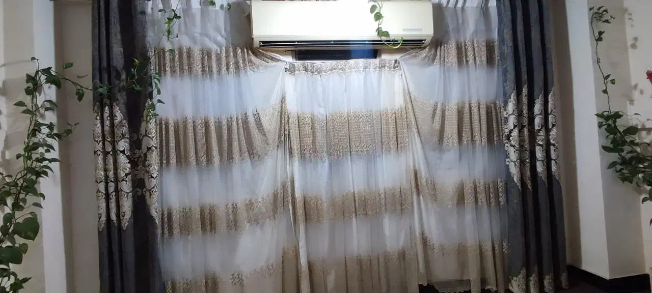 پرده ۳در۴ باچوب آماده نصب کاملا سالم|پرده، رانر، رومیزی|خورموج, |دیوار