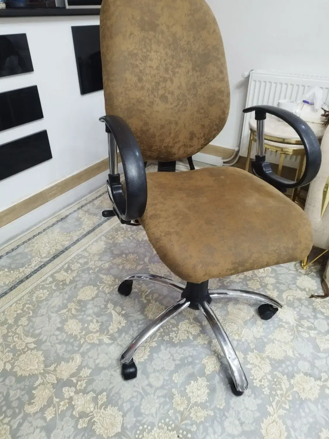 صندلی|صندلی و نیمکت|تاکستان, |دیوار