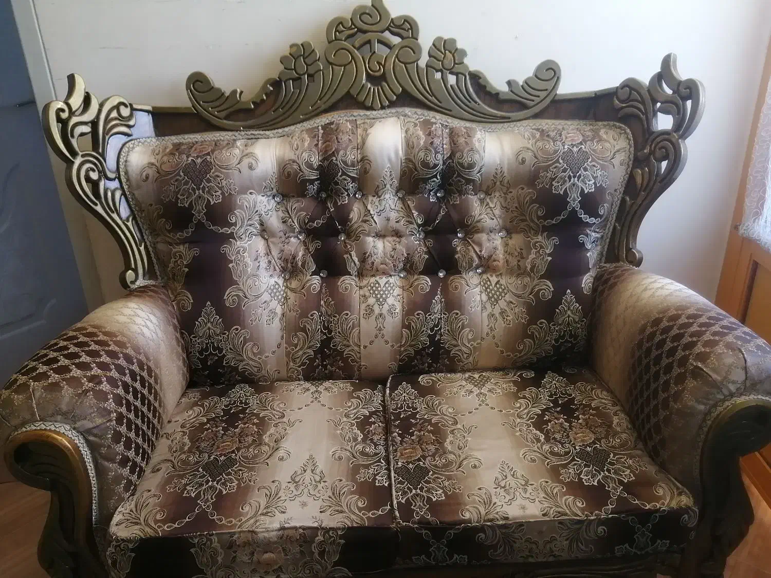 مبل|مبلمان خانگی و میز عسلی|رشت, جهاد|دیوار