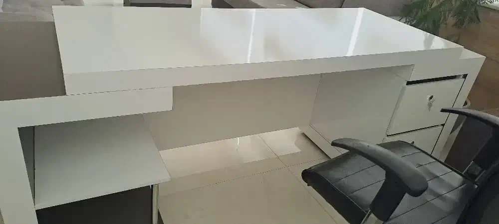 میز مدیریت و دکور تمام MDF|دفتر کار|جهرم, |دیوار