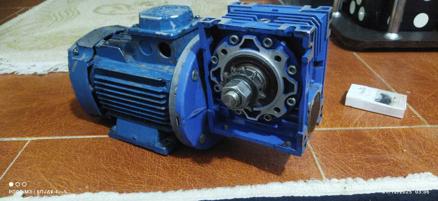 دینام وگیربکس سه فاز|ابزارآلات|اندیشه, اندیشه فاز ۱|دیوار