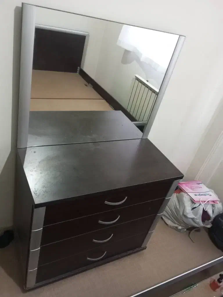 تخت دونفره سالم و مقاوم|تخت و سرویس خواب|تهران, جوادیه تهرانپارس|دیوار