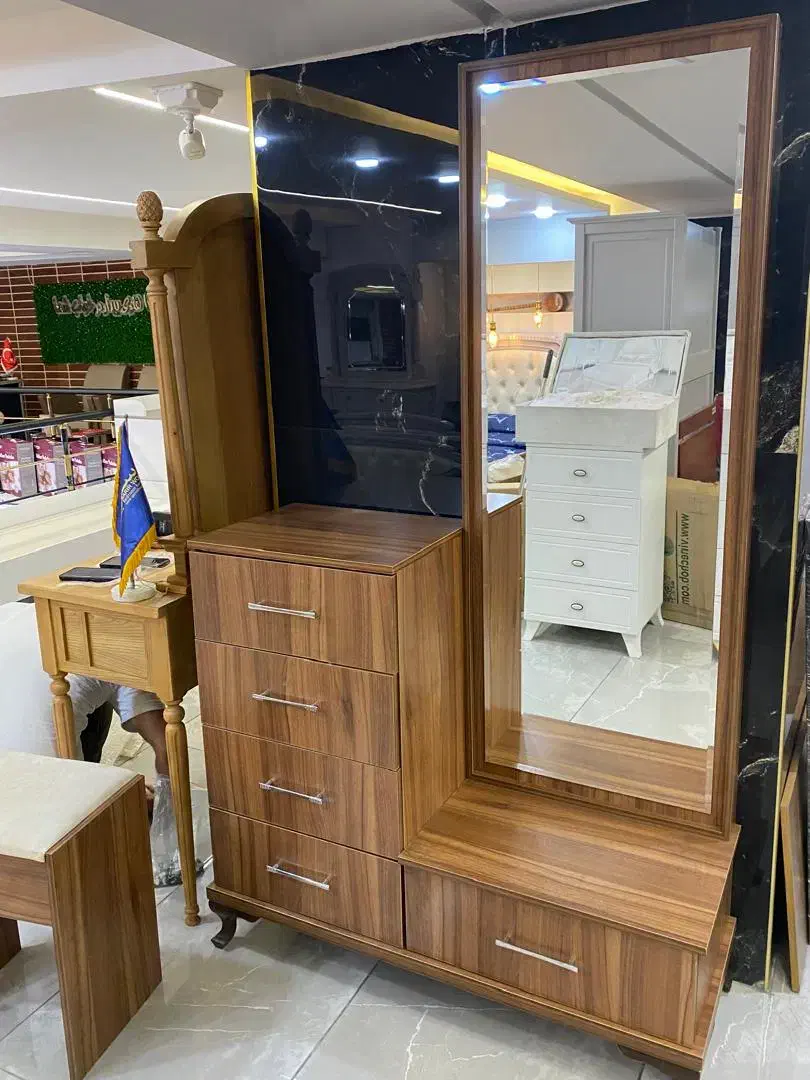 میزارایش تکی  بهمراه صندلی|مبلمان خانگی و میز عسلی|ارومیه, |دیوار