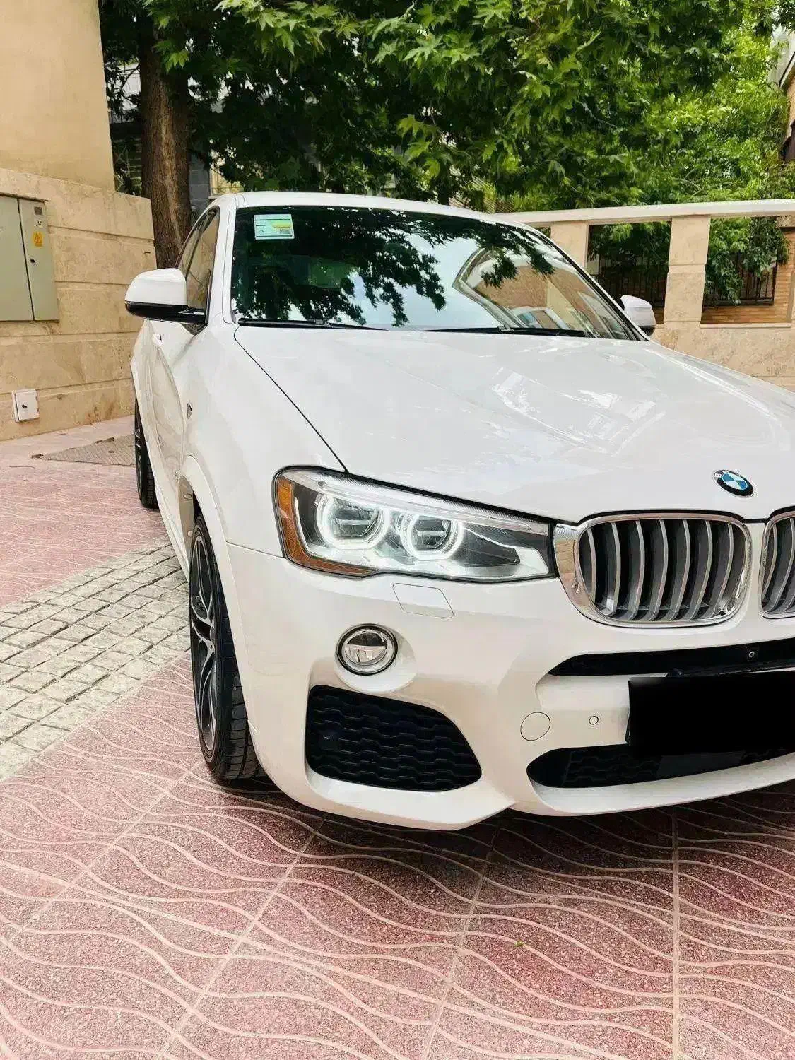 Bmw x4 فول ۶ رادار بیرنگ بسیار تمیز|خودرو سواری و وانت|تهران, سعادت‌آباد|دیوار