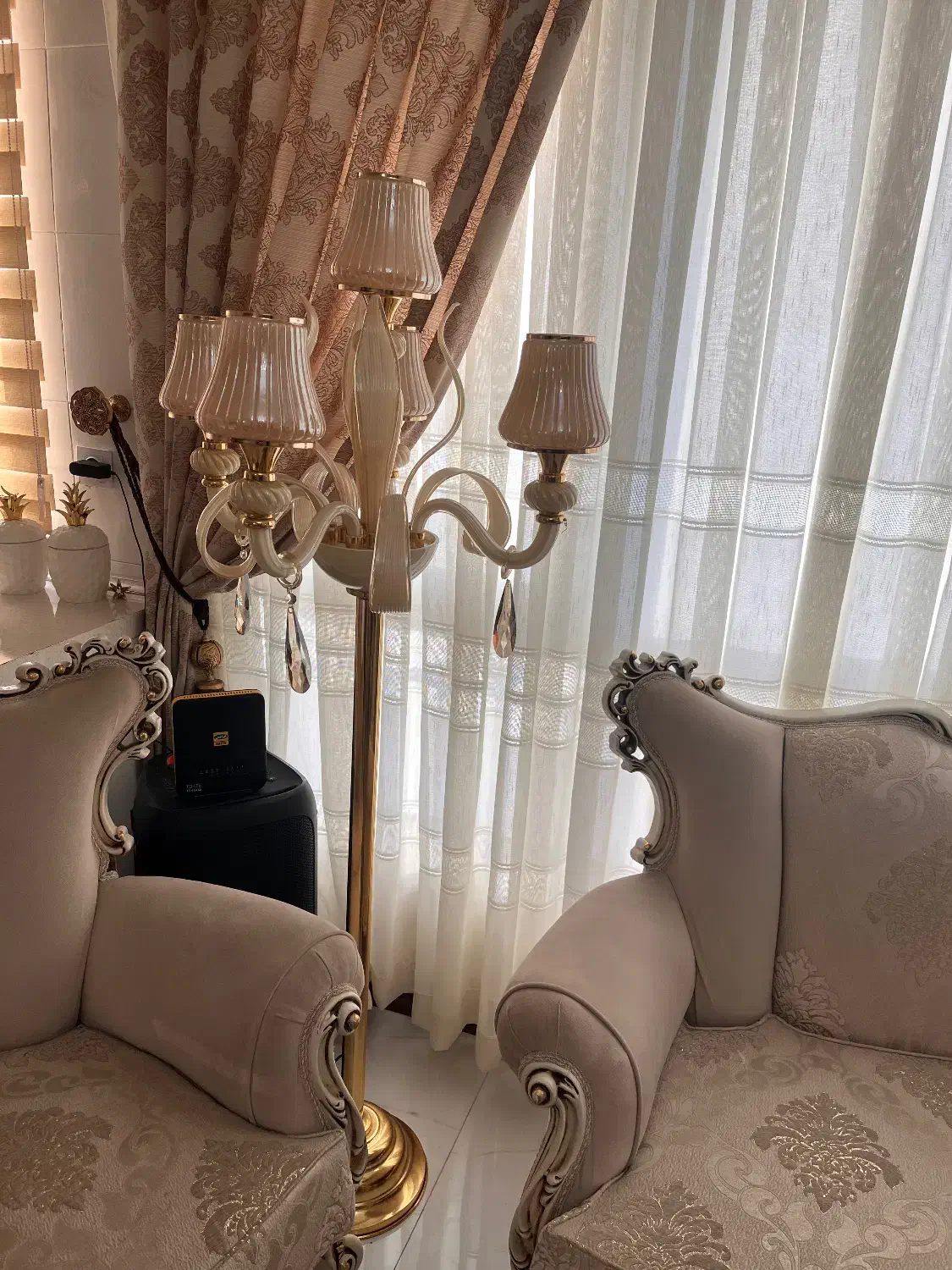 اباژور یا کنار سالنی نو|چراغ خواب و آباژور|تهران, بهاران|دیوار