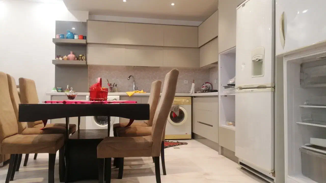 تک واحدی/بازسازی شده/۱۰۵متر/حیاط اختصاصی