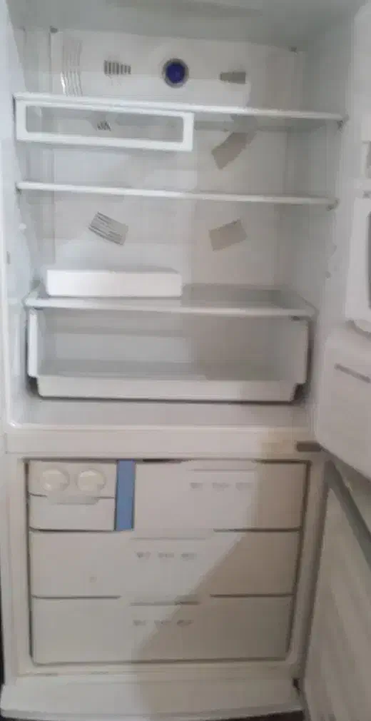 یخچال فریزر کمبی اسنوا|یخچال و فریزر|پاکدشت, پاکدشت (مامازند)|دیوار