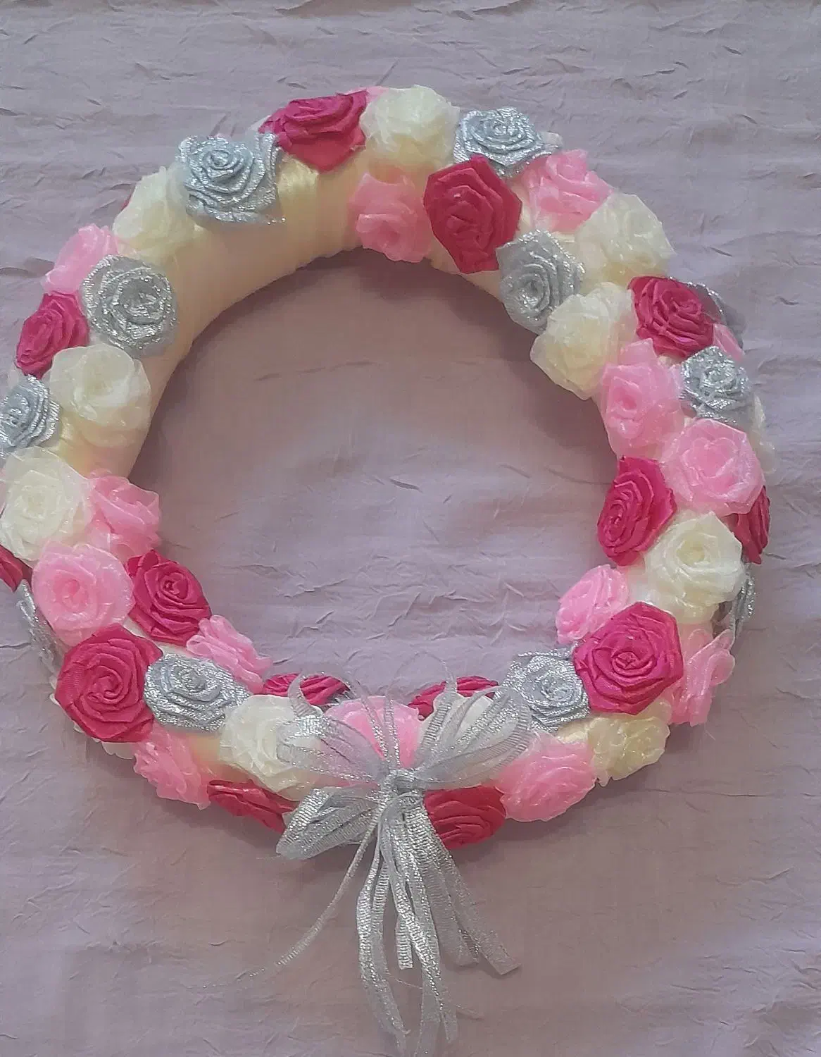 آویز گل روبانی دست‌ساز وهدیه و دکور دیوار|صنایع دستی و سایر لوازم تزئینی|کرمانشاه, |دیوار