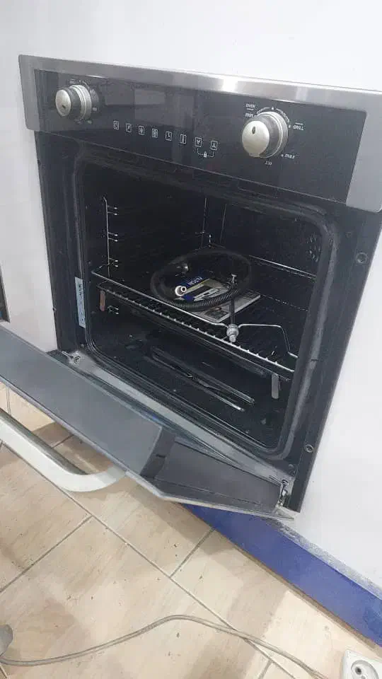 فر توکار|اجاق گاز و لوازم برقی پخت‌وپز|شاهین‌شهر, حافظ شمالی|دیوار