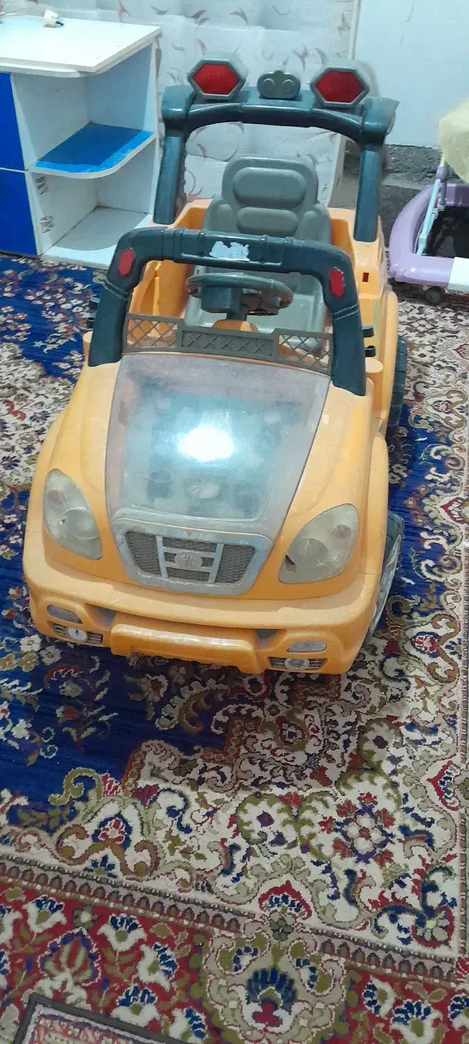 ماشین شارژی نیاز به تعمیر|اسباببازی|باوی, |دیوار