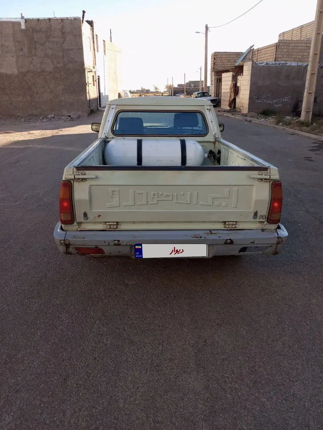 پیکان وانت 93در حد|خودرو سواری و وانت|قزوین, |دیوار