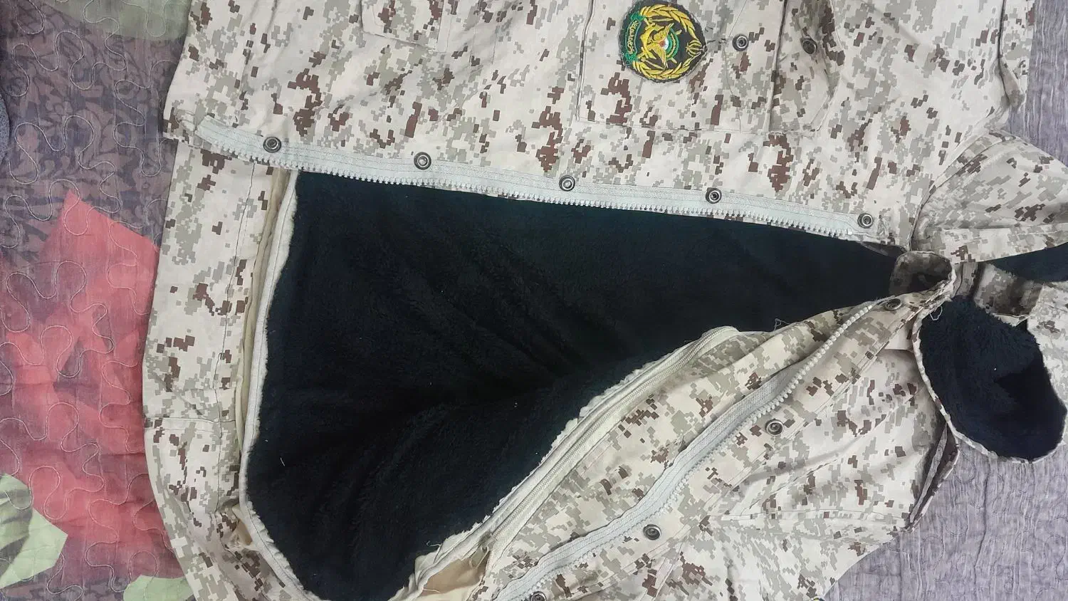 اورکت و لباس مجلسی|لباس|جهرم, |دیوار