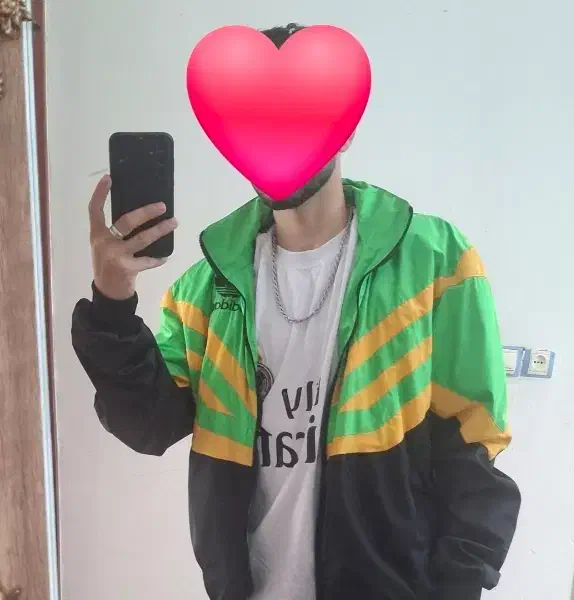 کاپشن|لباس|اسلام‌‌آباد غرب, |دیوار