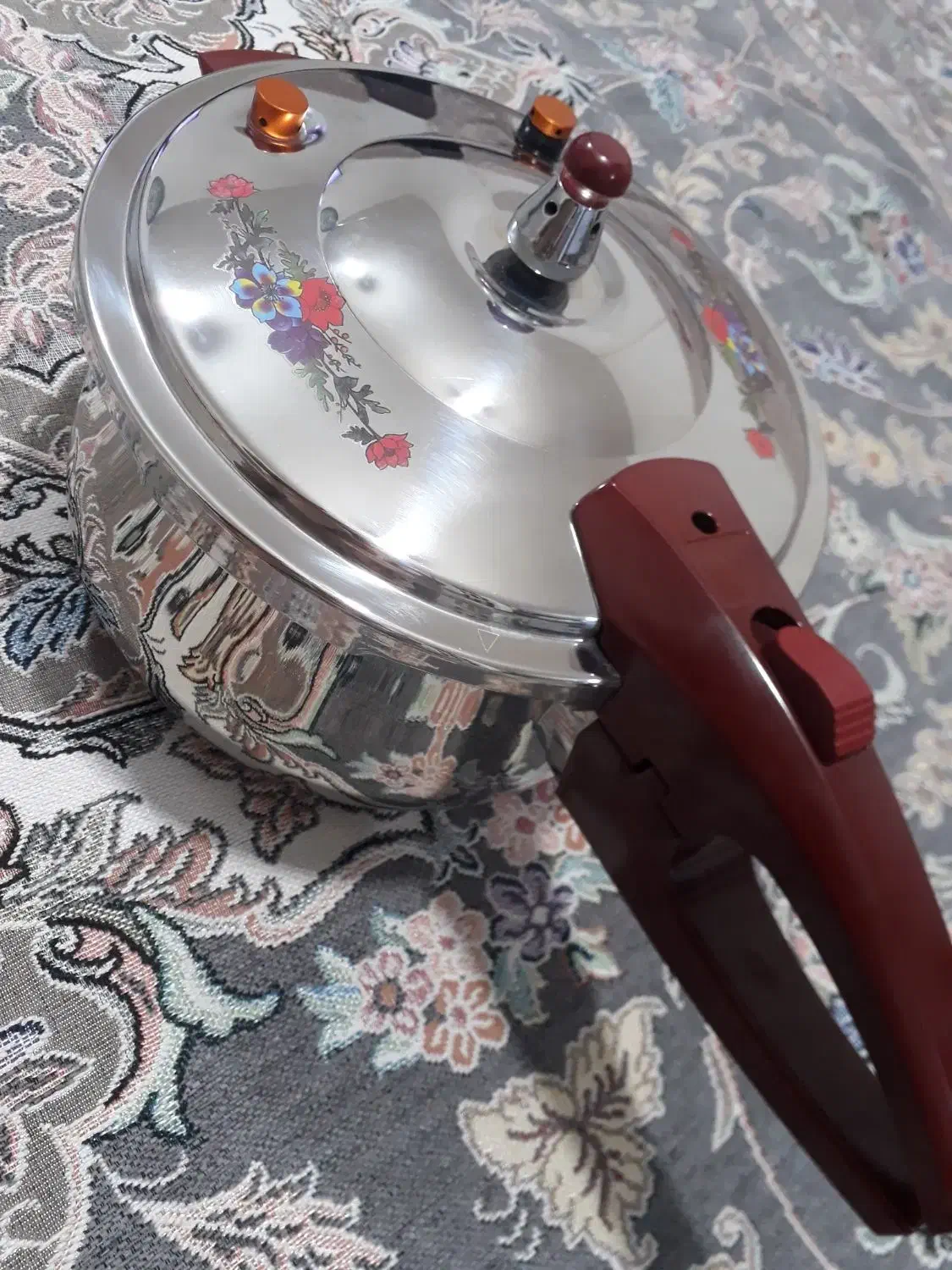 زودپز یونیک|ظروف پختوپز|تبریز, |دیوار