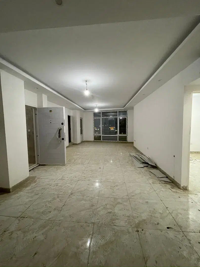 ۹۵ متر کلید نخورده/حدیق|فروش آپارتمان|زرندیه, |دیوار