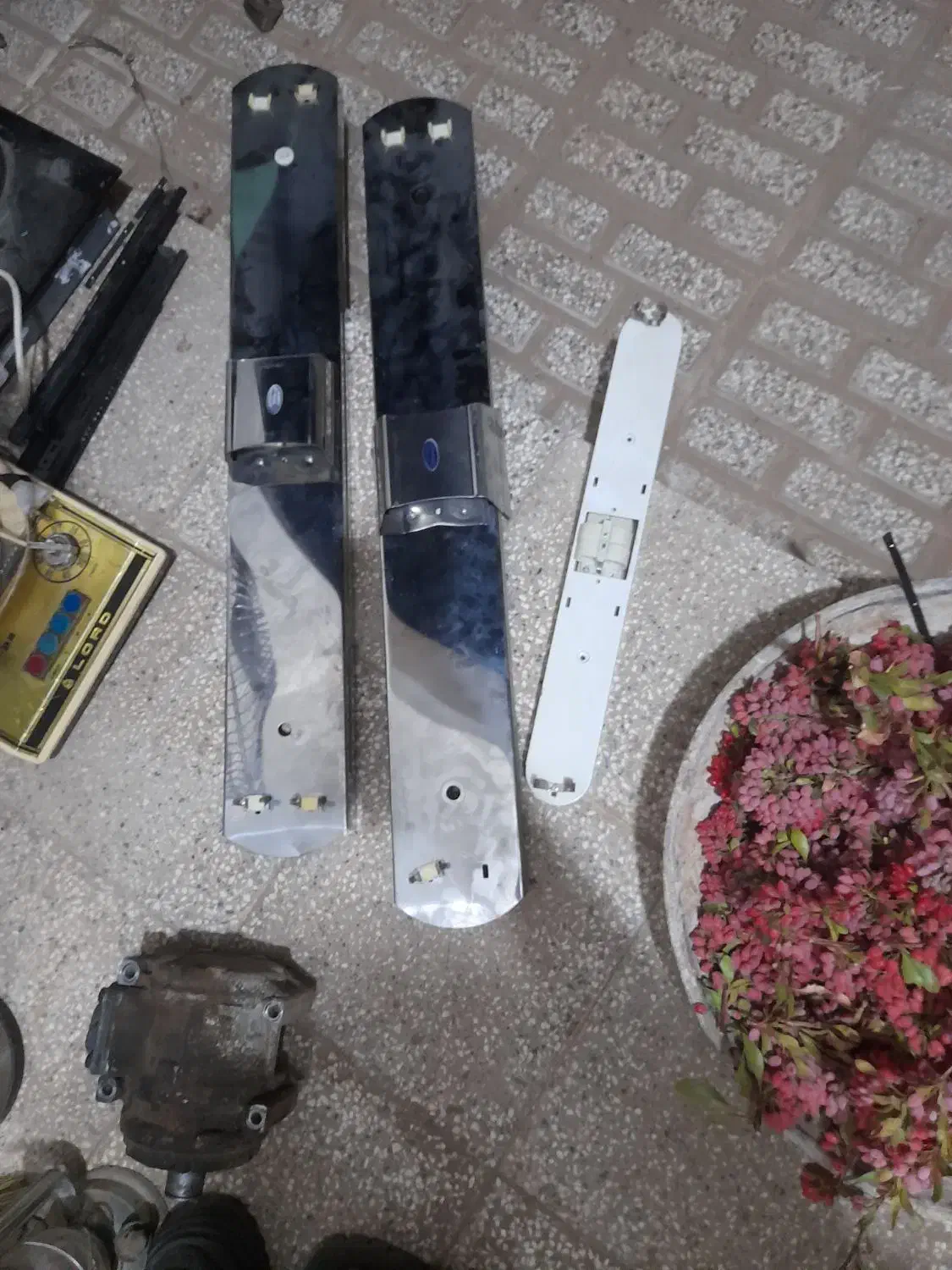 مهتابی|لامپ و چراغ|قائن, |دیوار