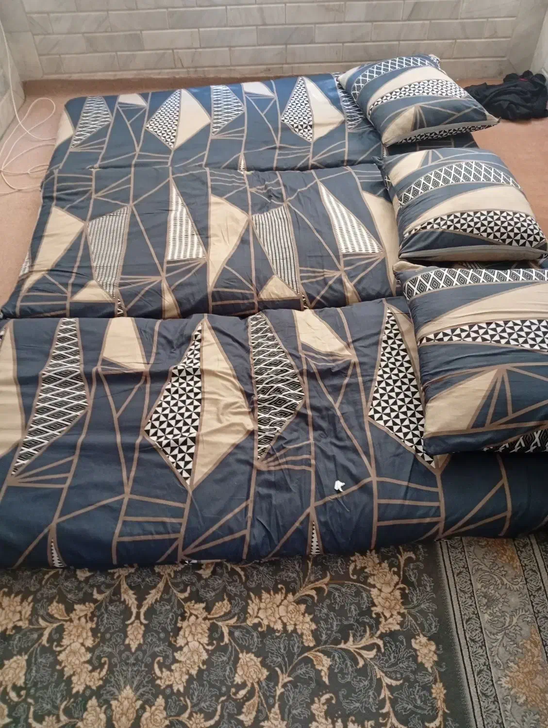 رختخواب پنبه ایی|رختخواب، بالش، پتو|کاشان, سوریجان|دیوار