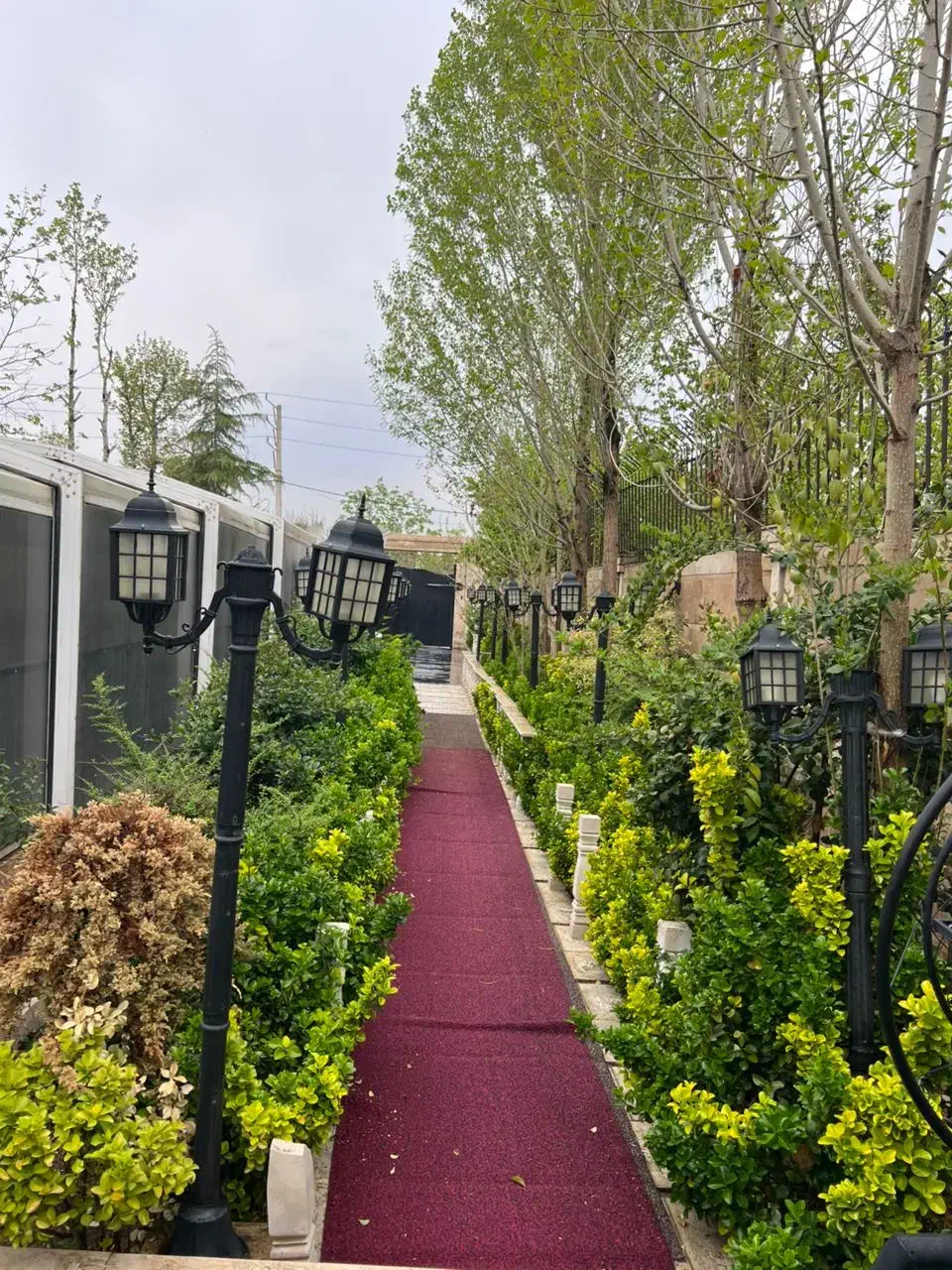 اجاره باغ ویلا استخر اب گرم سرپوشیده مرتب|اجارهٔ کوتاهمدت ویلا و باغ|اسلامشهر, شهرک مهدیه|دیوار