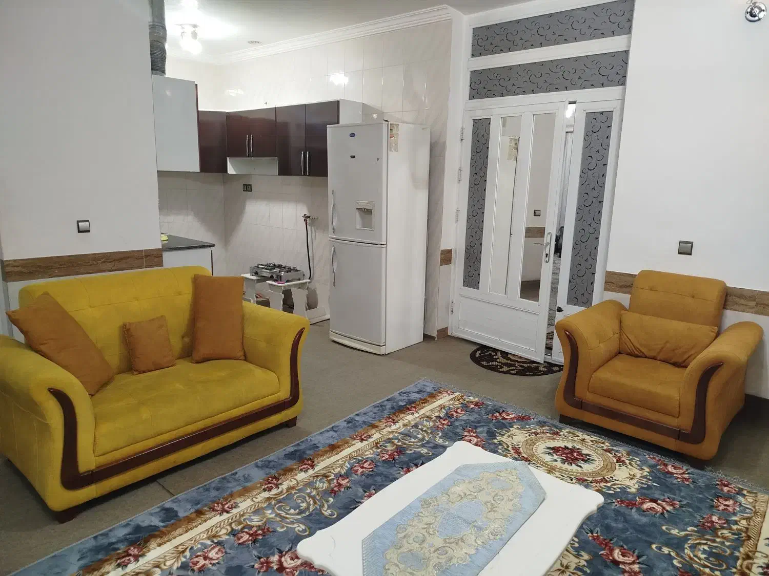 منزل یک خواب  مبله نزدیک امام زاده|اجارهٔ کوتاه‌مدت آپارتمان و سوئیت|طبس, |دیوار