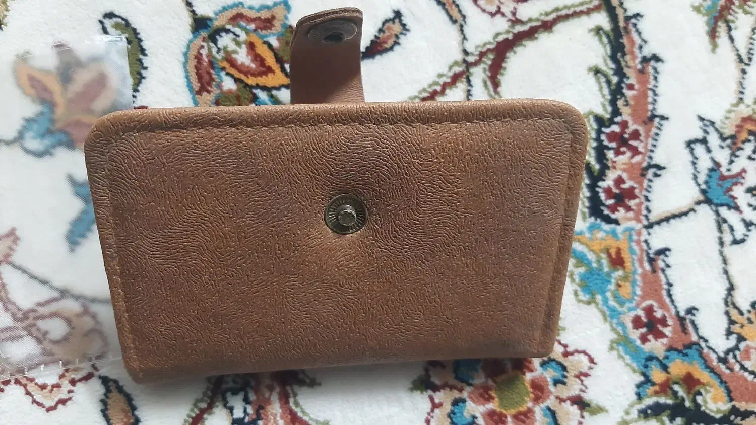 کیف حاوی یه سری کارت پیدا شده|اشیا|اصفهان, محله سفلی|دیوار