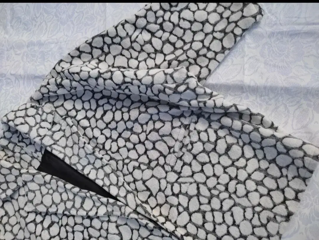 تعدادی لباس|لباس|سبزوار, پاسداران|دیوار