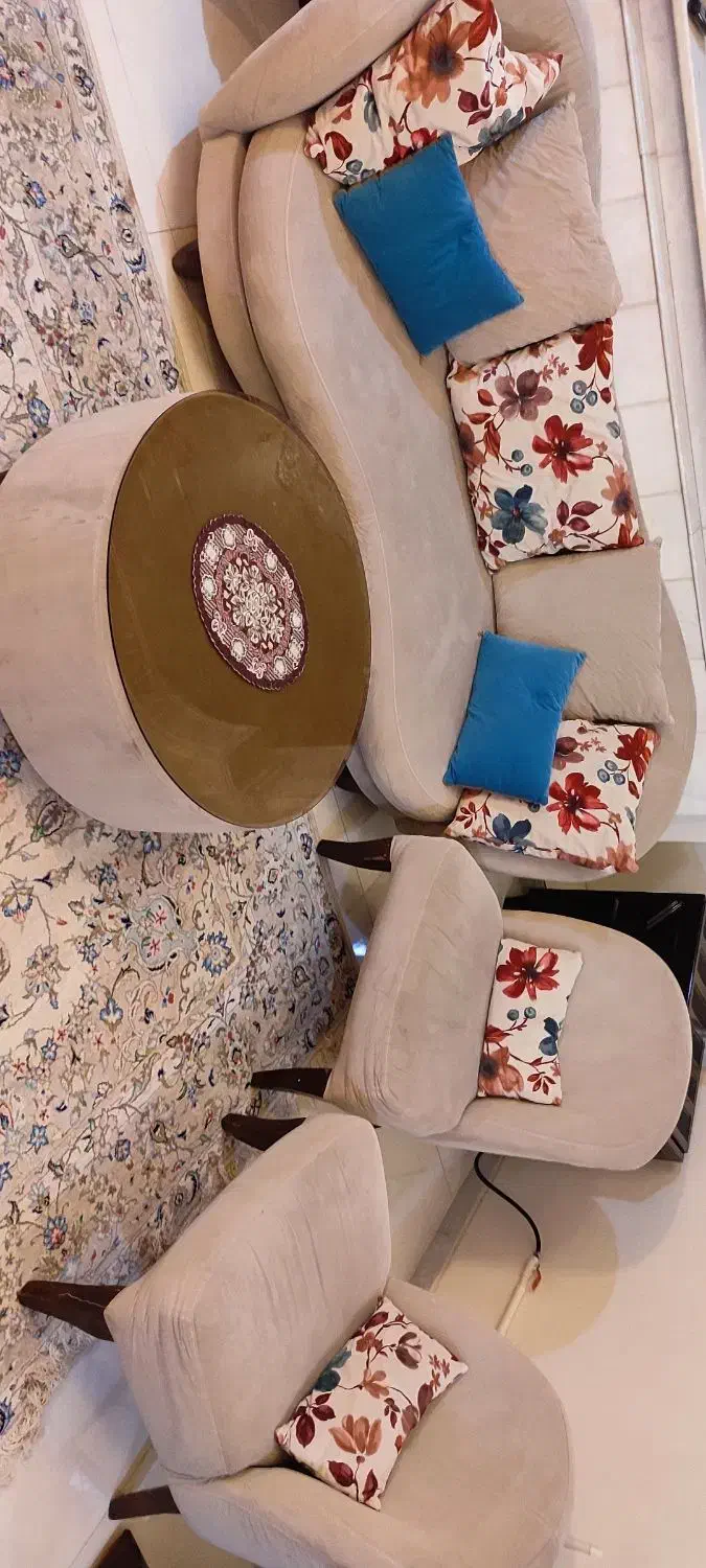 مبل|مبلمان خانگی و میز عسلی|اصفهان, شهرک میلاد|دیوار