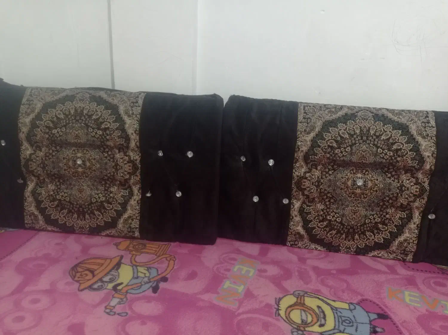 پشتی|پشتی|کاشان, شهرک خاتم الانبیا (مسکن ملی کاشان)|دیوار